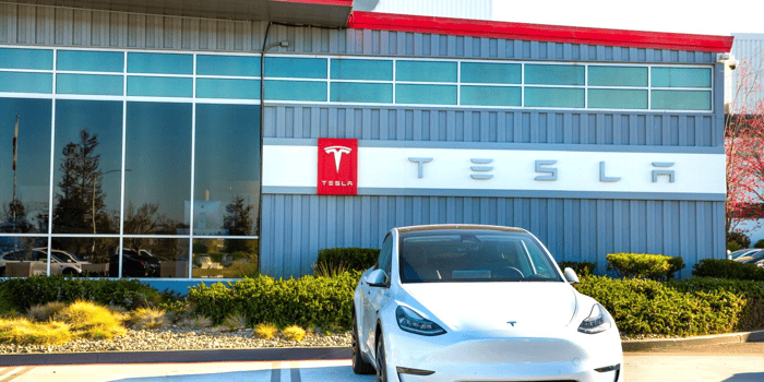 Valor de Marca da Tesla Cai 26% em 2024, Superada por Concorrentes